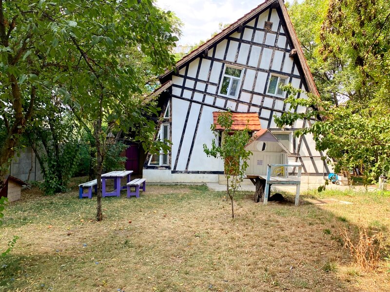 Baneasa, str. Trifesti, casa design unic, 3 camere,