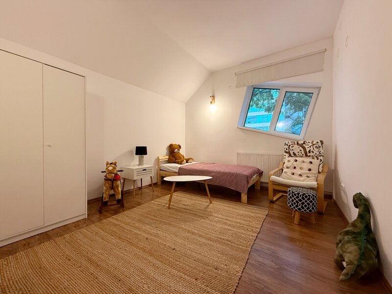 Baneasa, str. Trifesti, casa design unic, 3 camere,